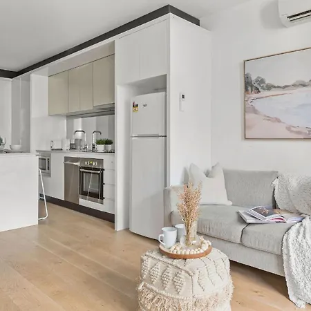 High-Rise 2Br Apt Cbd I Pool, Gym & Prime Location Melbourne Exterior photo